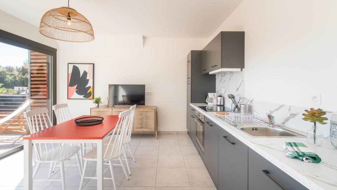"Le Soleil Levant" Avec Balcon Et Parking Prive, 2 Adultes Et 1 Enfant Sarlat-la-Canéda Dış mekan fotoğraf