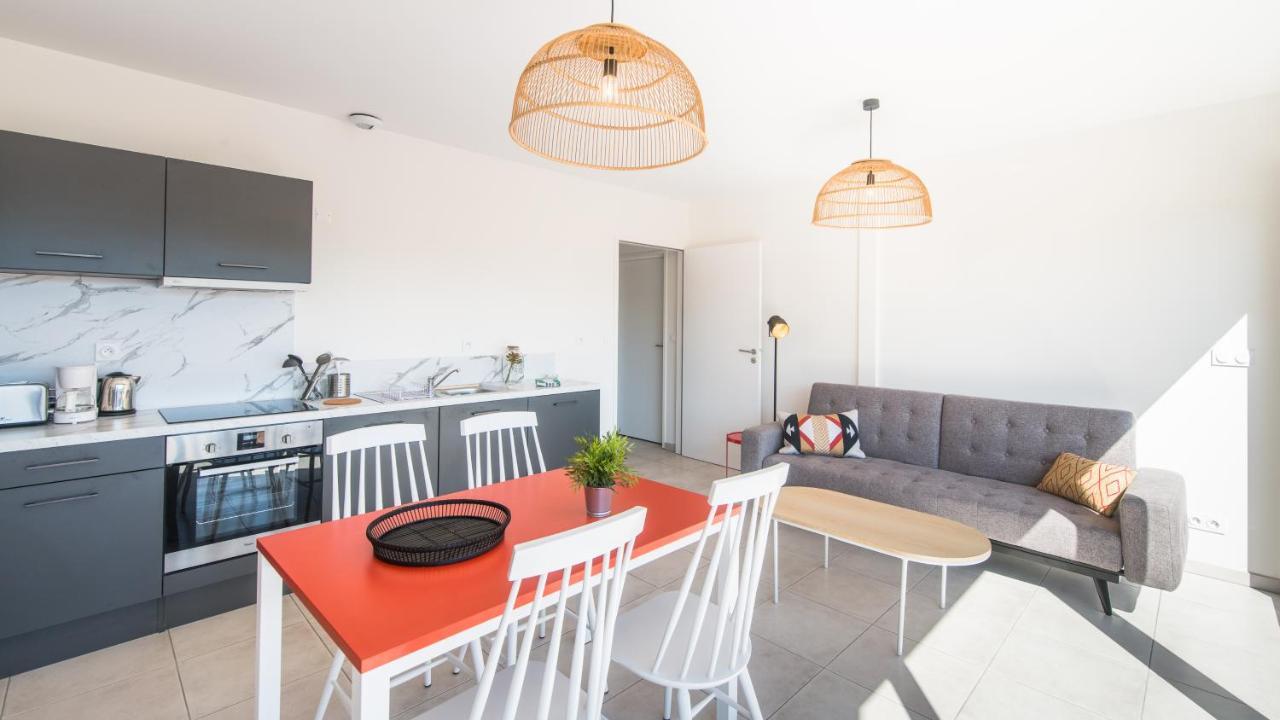 "Le Soleil Levant" Avec Balcon Et Parking Prive, 2 Adultes Et 1 Enfant Sarlat-la-Canéda Dış mekan fotoğraf